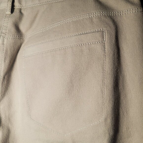 Chico's So Slimming Lt. Beige Ankle Pants Tummy Control - Size 1 (fits size 8) - Picture 3 of 12